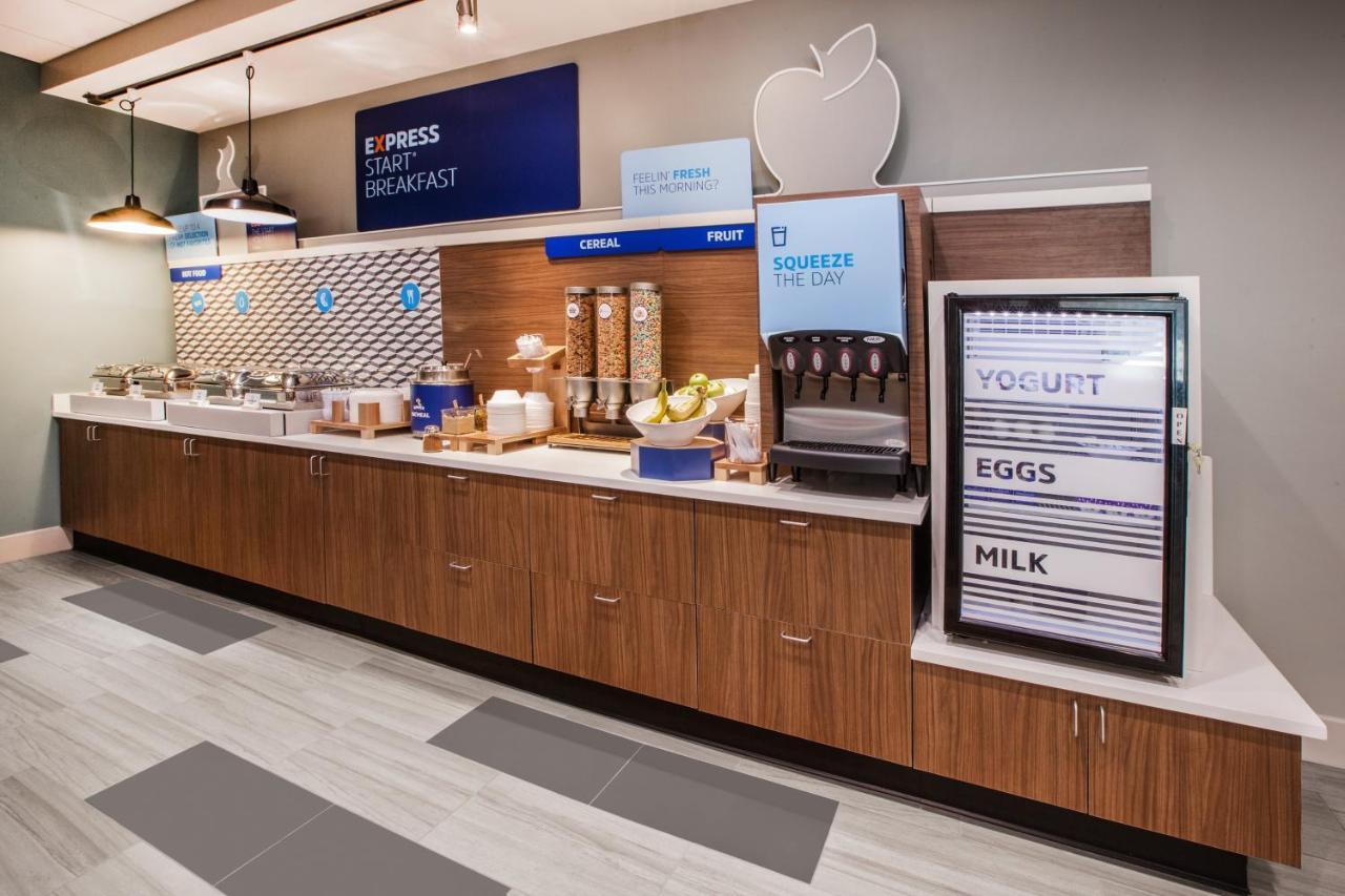 Holiday Inn Express & Suites Nevada By Ihg Dış mekan fotoğraf