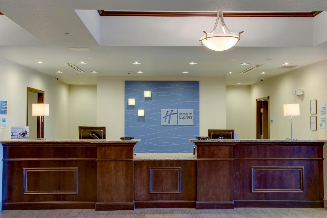Holiday Inn Express & Suites Nevada By Ihg Dış mekan fotoğraf