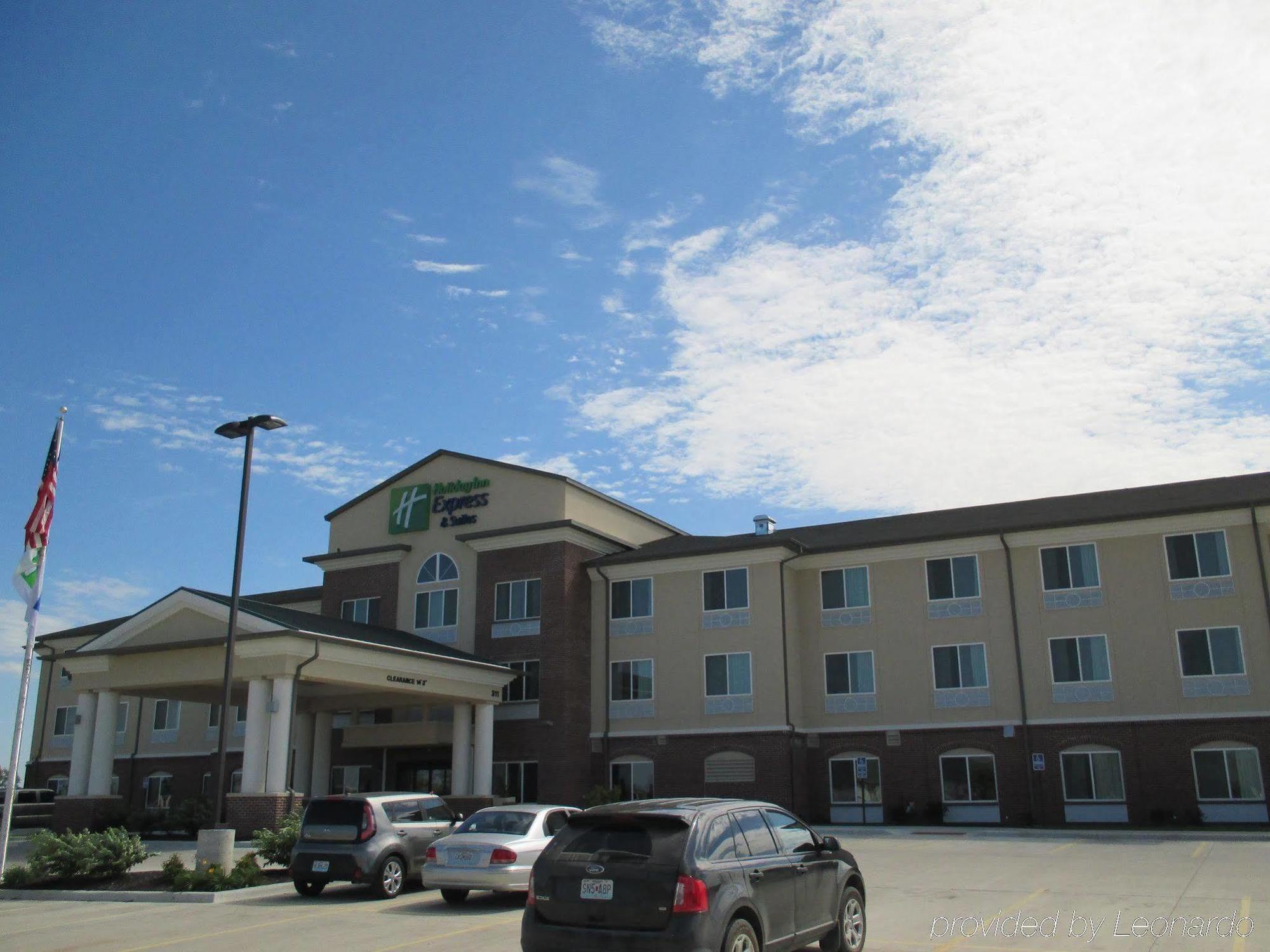 Holiday Inn Express & Suites Nevada By Ihg Dış mekan fotoğraf