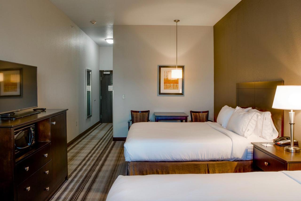 Holiday Inn Express & Suites Nevada By Ihg Oda fotoğraf