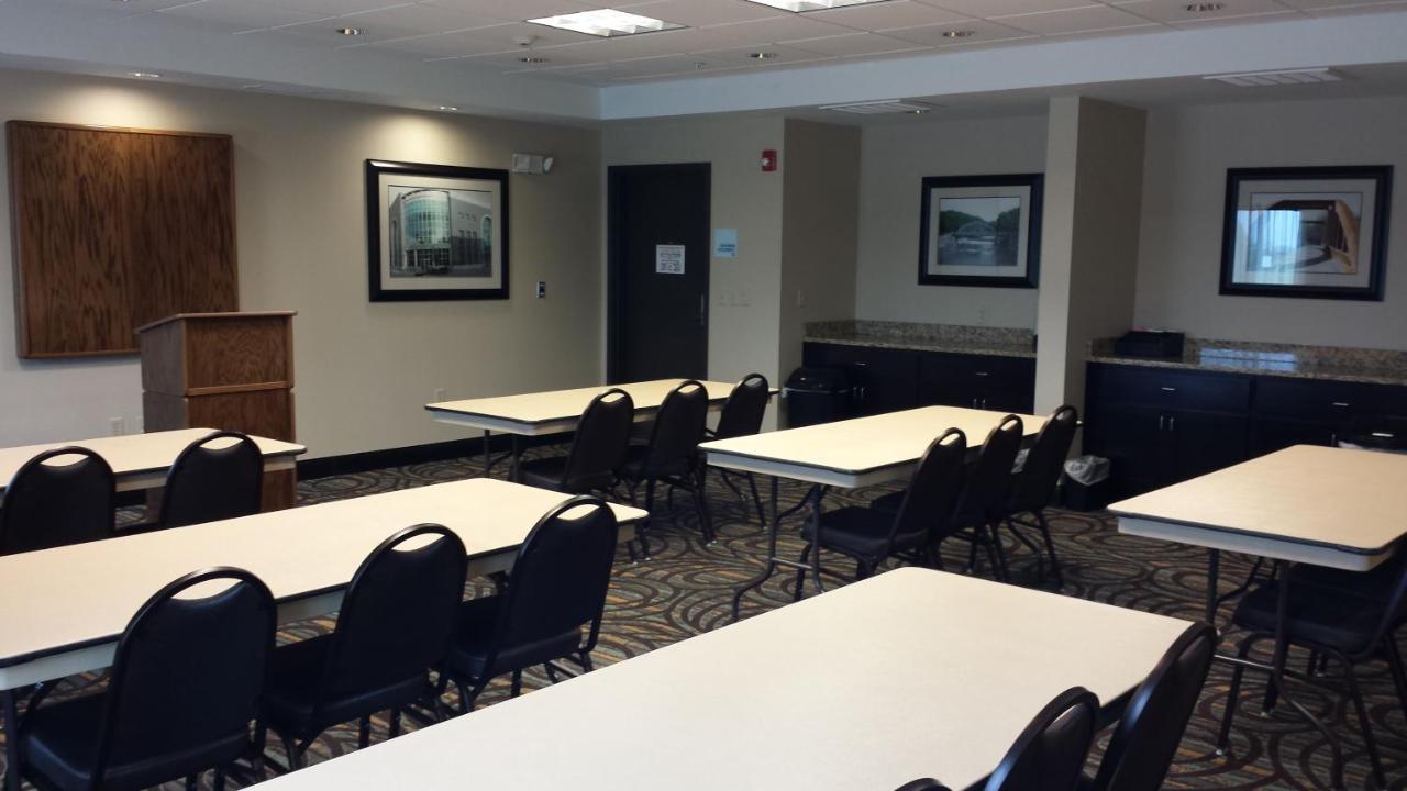 Holiday Inn Express & Suites Nevada By Ihg Dış mekan fotoğraf